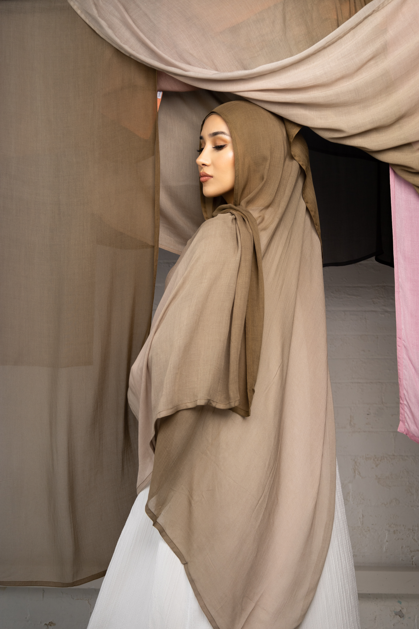 AUREATE ombré hijab