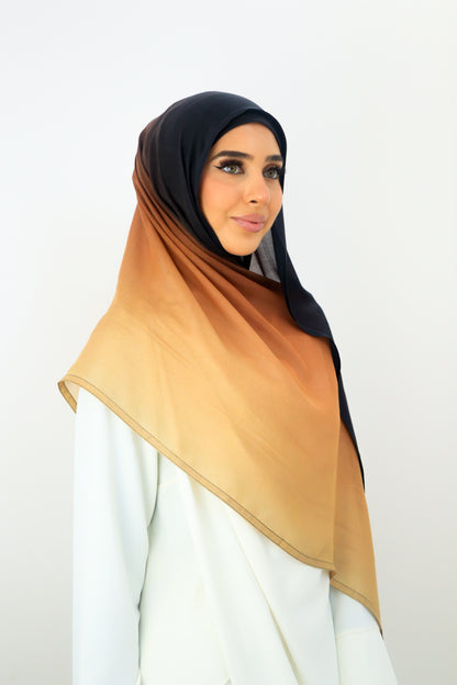 SOLEÁ ombré hijab