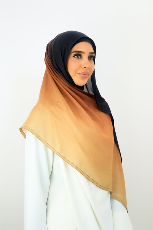 SOLEÁ ombré hijab