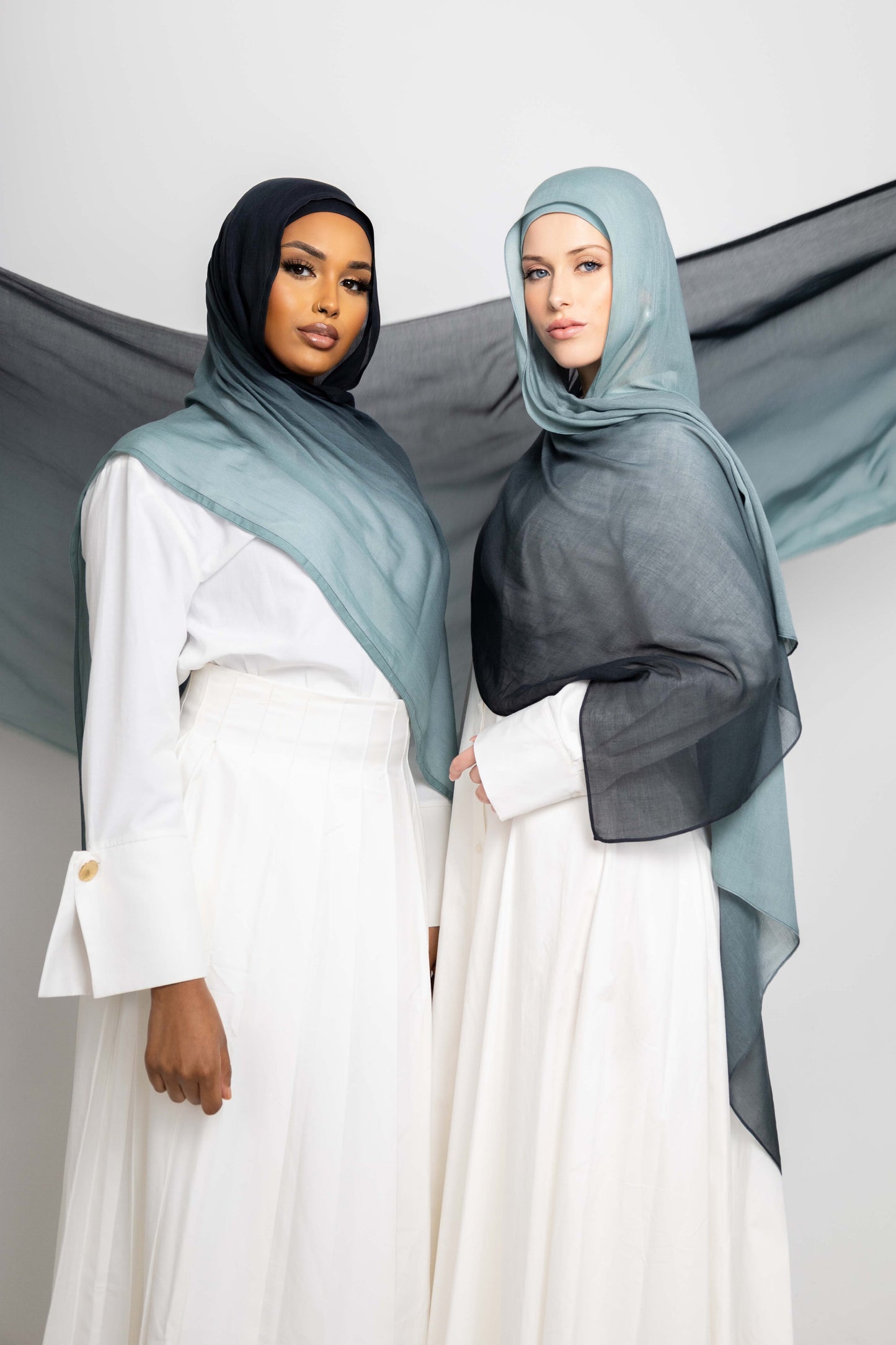 AQUORE ombré hijab